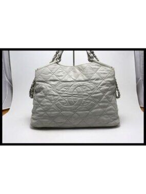 CHANEL No 16 Jumbo CC Logo Metal Fittings Handbag